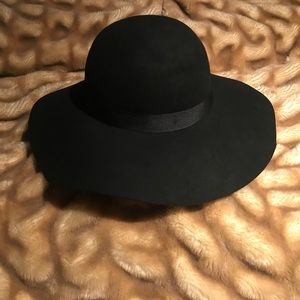 🎀Sassy Ms Daisy in Black